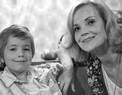 Tetinka, ČT, 1976, Ondřej Kepka  ( Míša - první herecká role) a G.Vránová( matka)